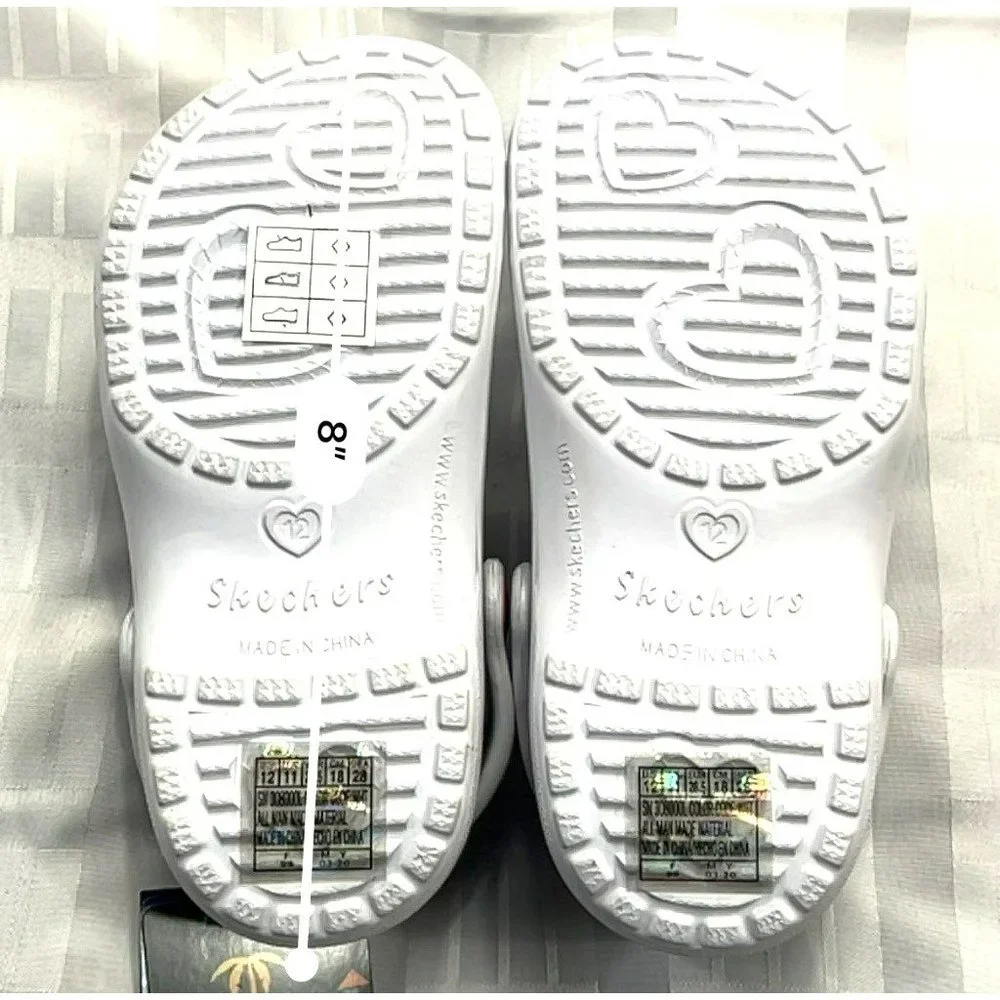 Skechers Youth Girls Heart Charmer Clogs, color white, size 12 - Picture 3 of 10